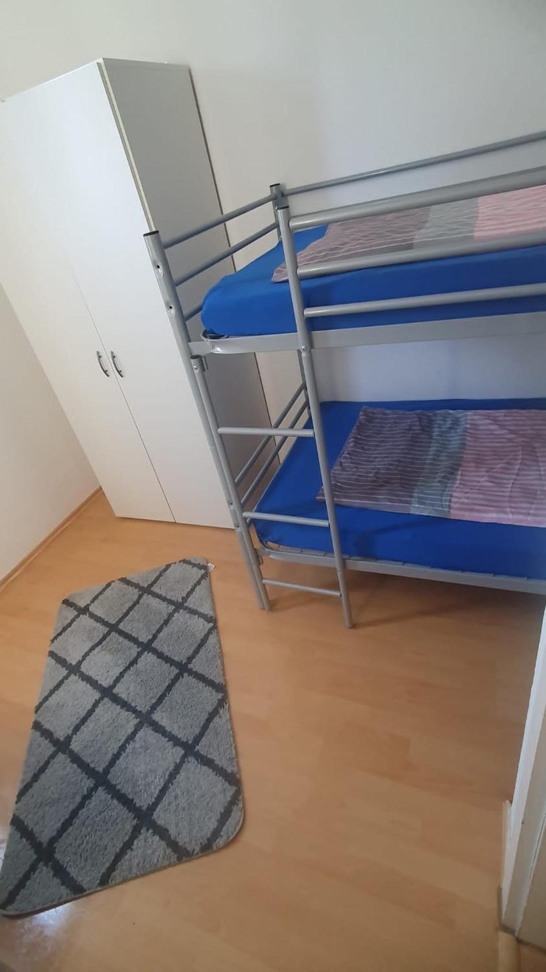 Monteur Wohnung 11 Pirmasens Esterno foto